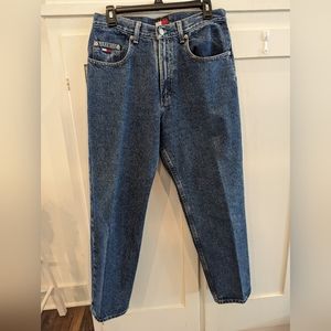 Vtg Tommy Hilfiger women's size 10 Triple T Jeans Denim Flag Patch straight leg